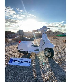 MINI-VESPA INFANTIL 6V PARA NIÑOS DE 1 A 3 AÑOS, blanca - AT-MINIVESP